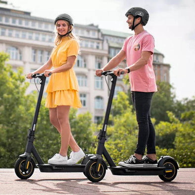 ARE ELECTRIC SCOOTERS LEGAL IN THE UK?
